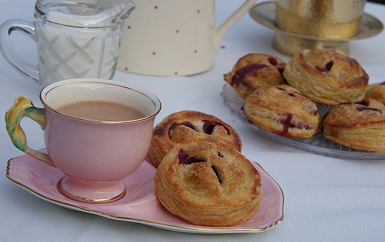 recipe image Blackberry Puff Pastry Pies