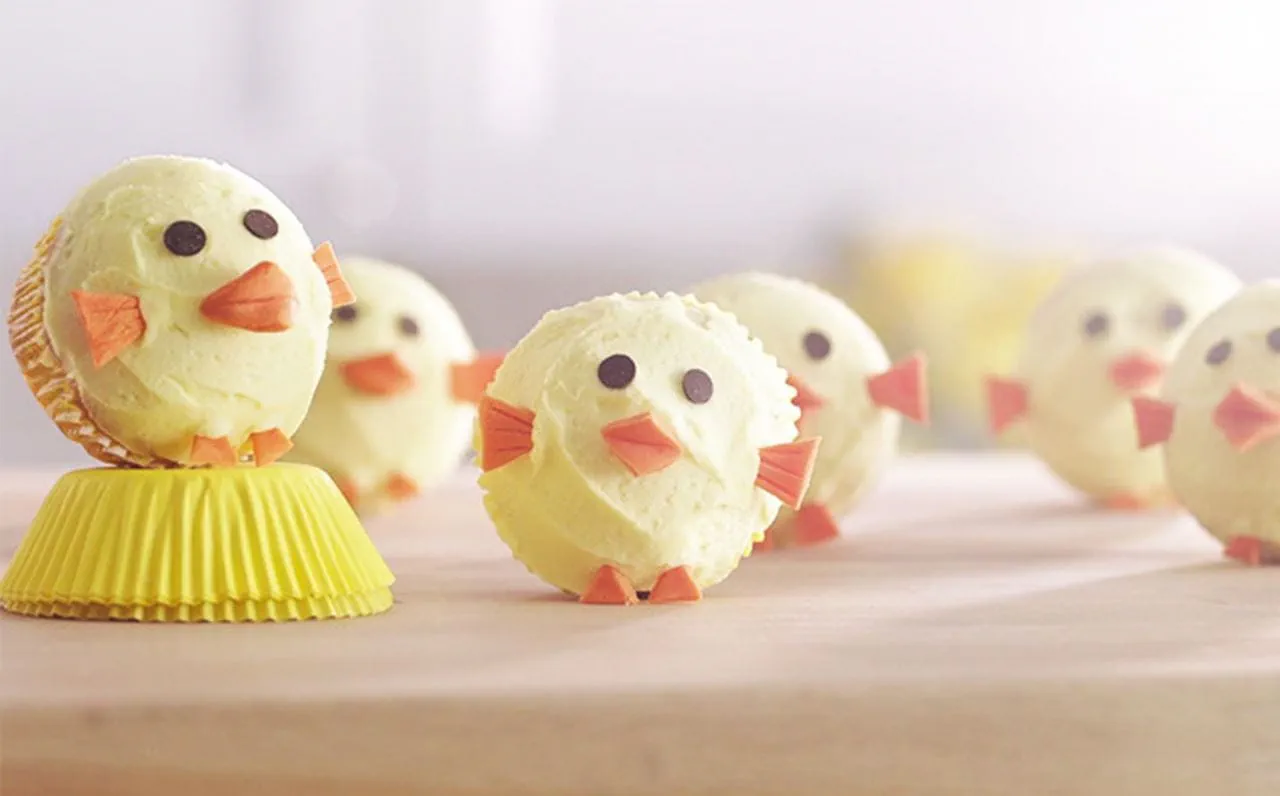 recipe image Easter Chick Cupcakes