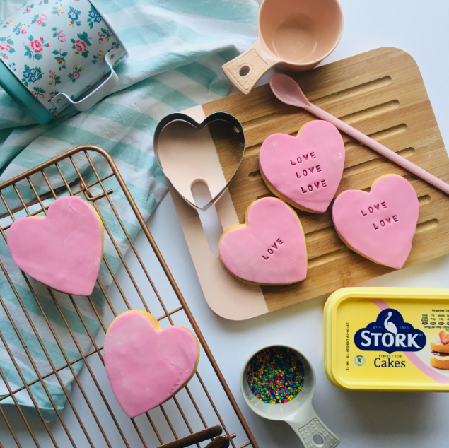 recipe image Vanilla Valentines Biscuits