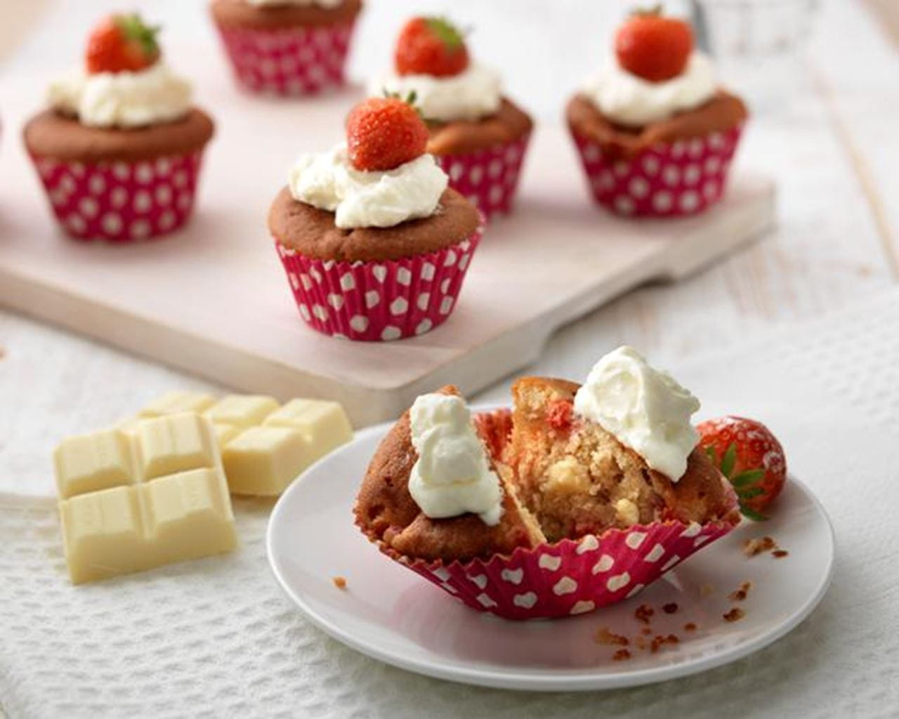 recipe image White Chocolate and Strawberry Cupcakes