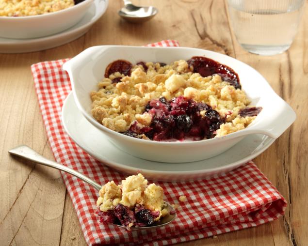 Blueberry & Apple Crumble with Honey | Bake With Stork