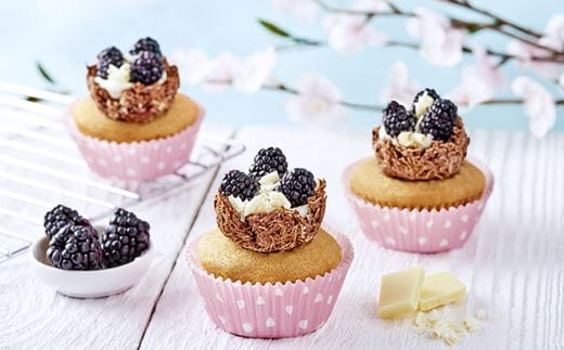 recipe image Easter Nest Blackberry Cupcakes