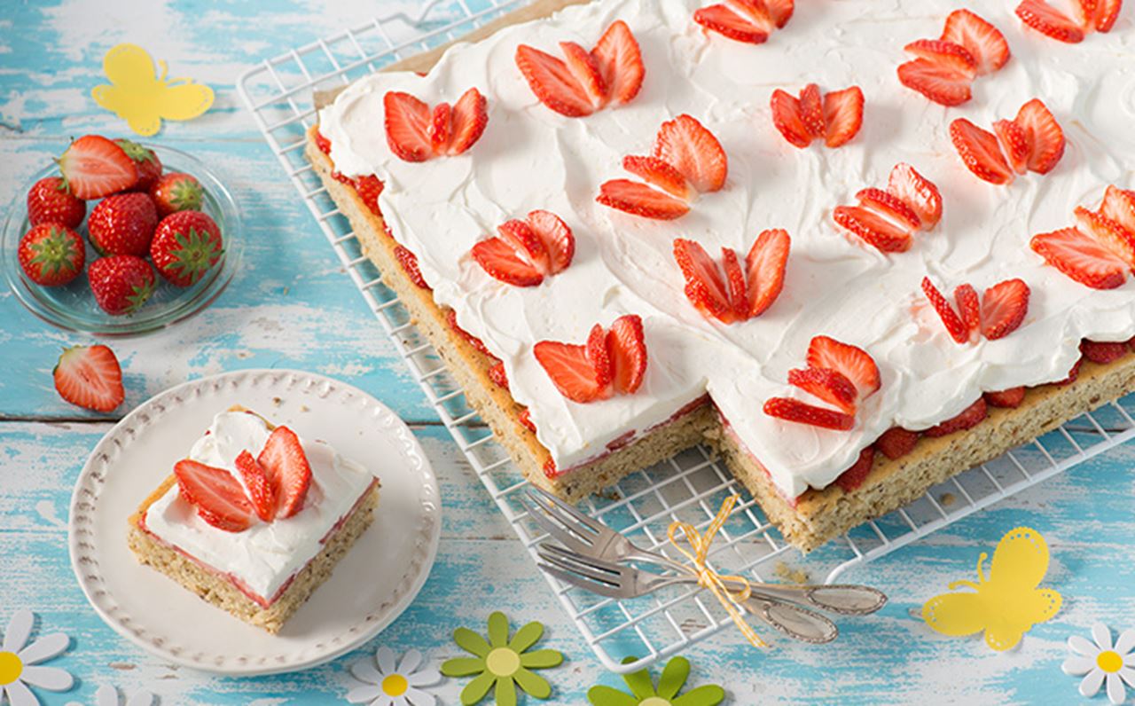 recipe image Strawberry Butterfly Cake