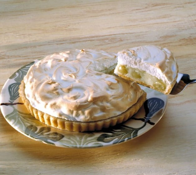 recipe image Gooseberry Meringue Pie