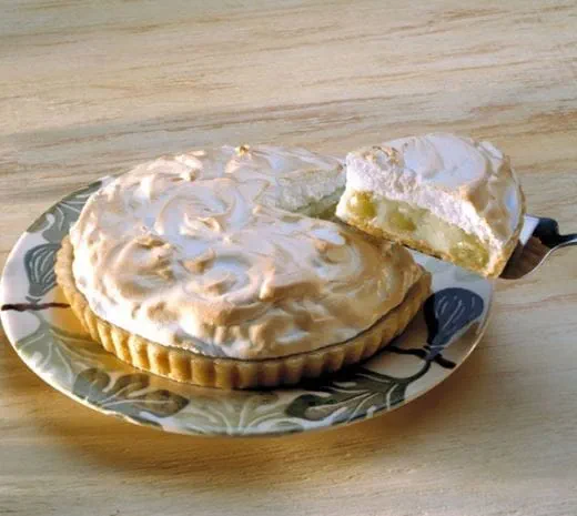 recipe image Gooseberry Meringue Pie
