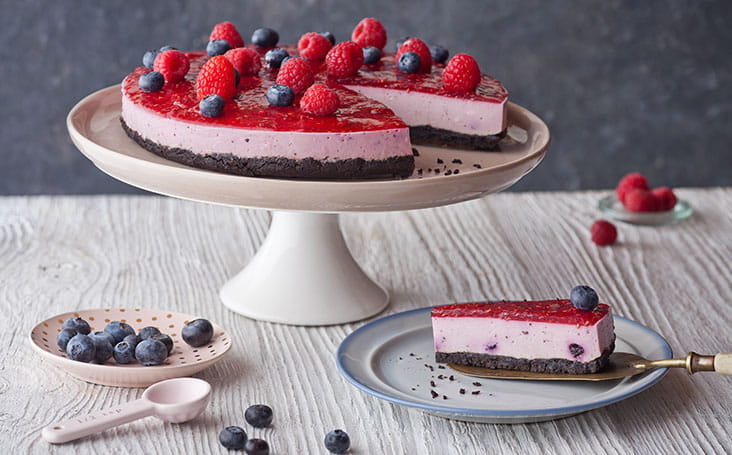 Raspberry Cheesecake with Oreo Cookie Base