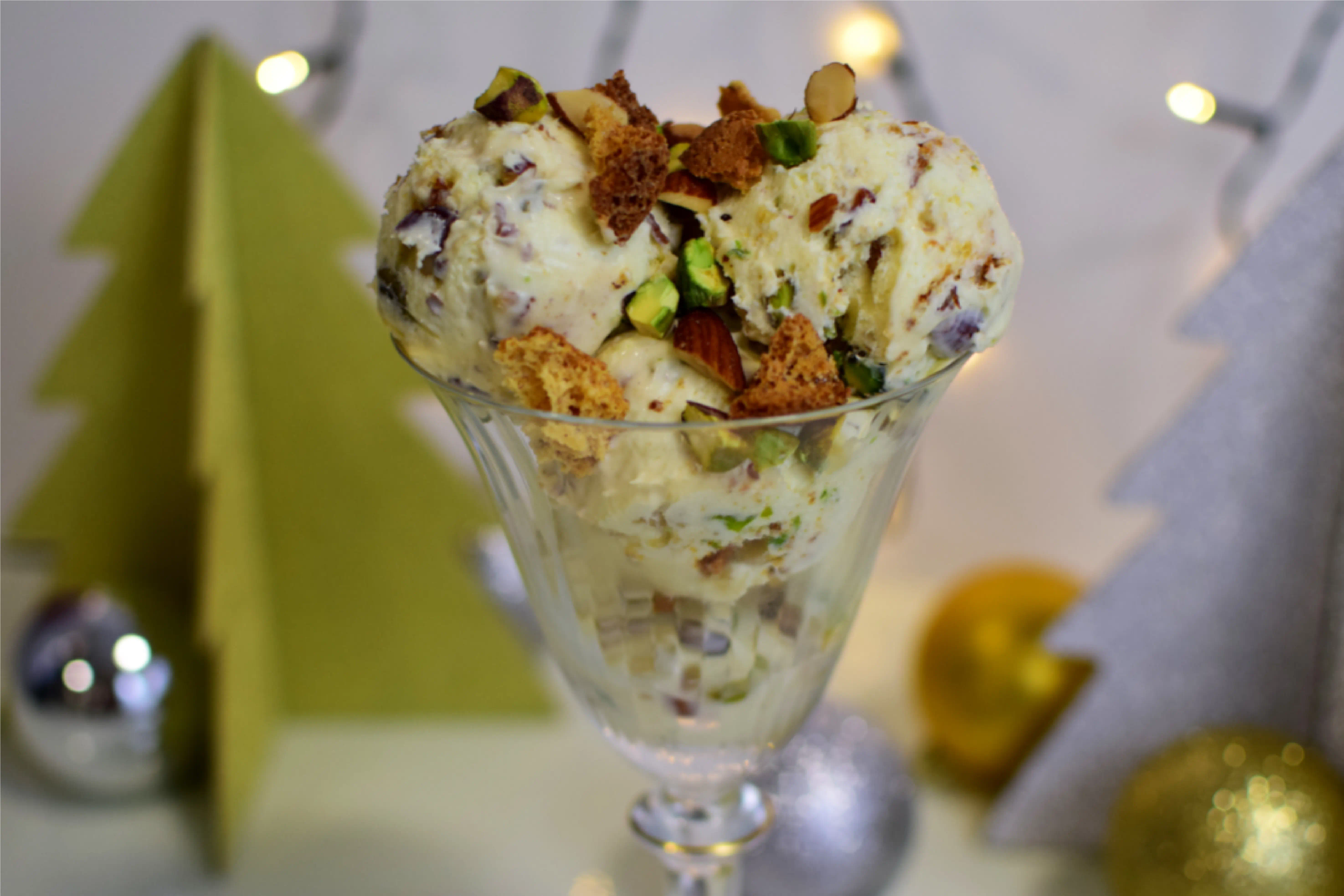 recipe image Salted Almond, Pistachio and Amaretti Ice Cream