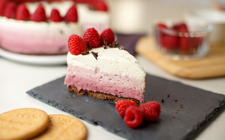 recipe image Raspberry Ombre Cheesecake