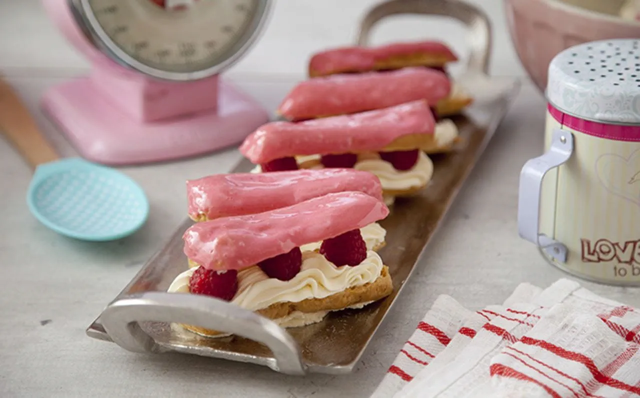 recipe image White Chocolate Eclairs